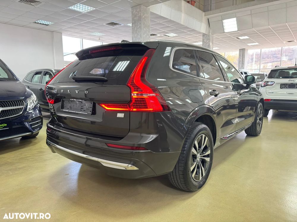 Volvo XC 60 T6 AWD Recharge Geartronic Inscription Expression - 6