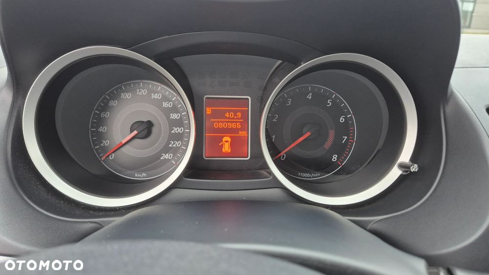 Mitsubishi Lancer 1.8 Invite - 20