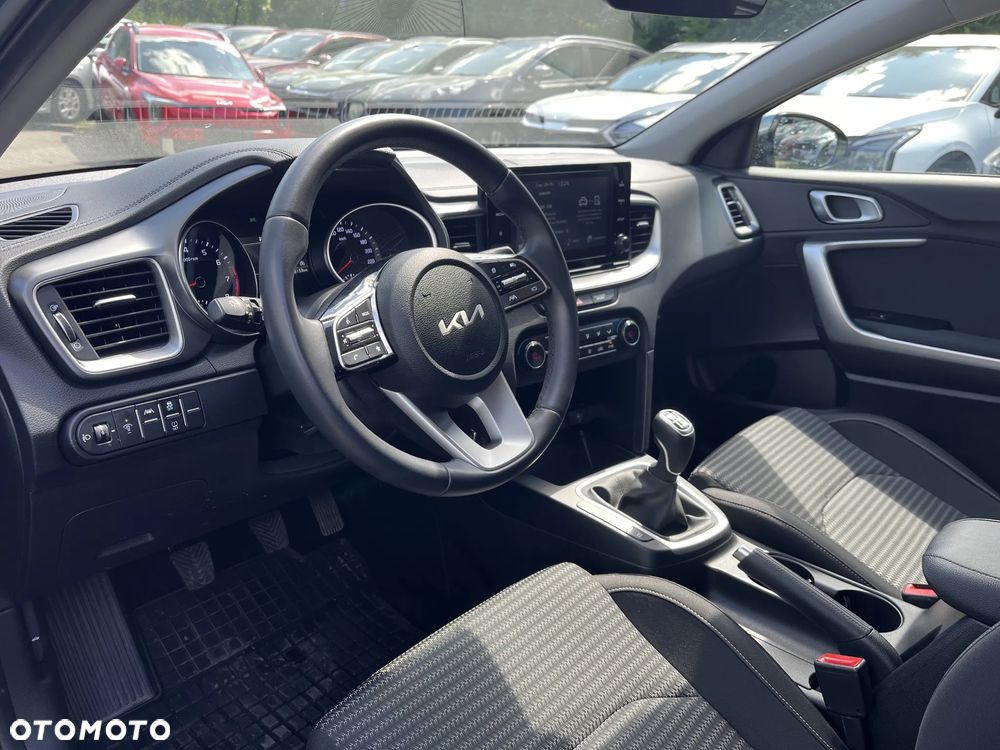 Kia XCeed 1.5 T-GDI M - 9