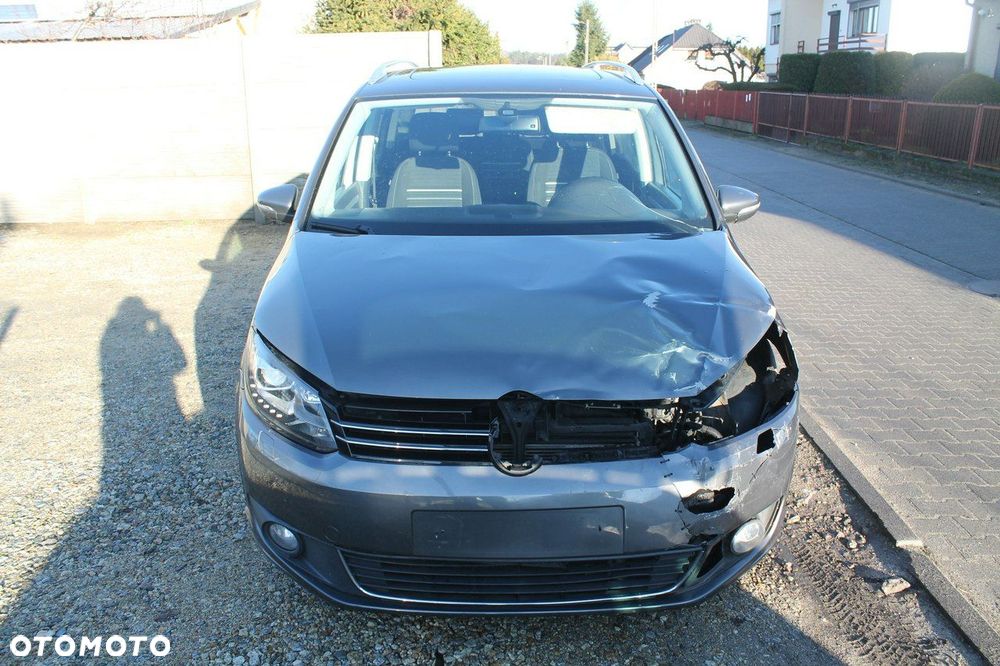 Volkswagen Touran - 2