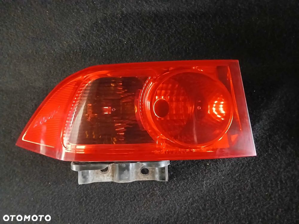 Honda Accord VII sedan lampa tylna lewa. - 1