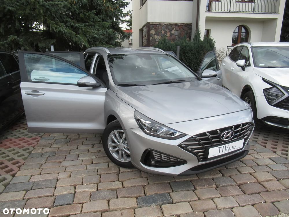 Hyundai i30 1.5 T-GDI 48V Modern - 35