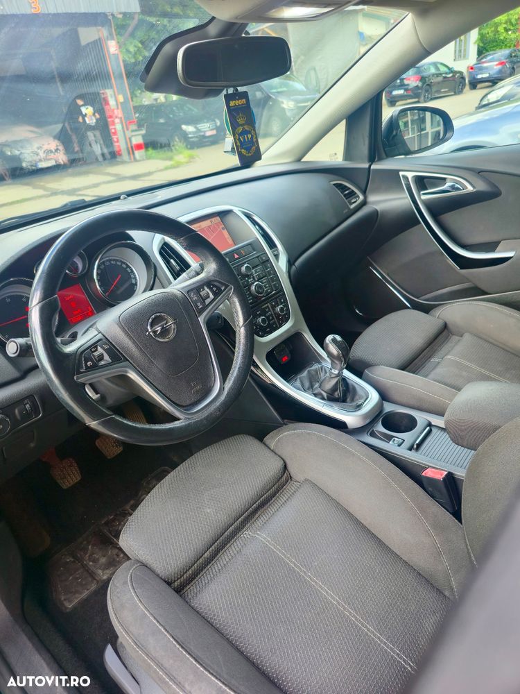 Opel Astra - 16