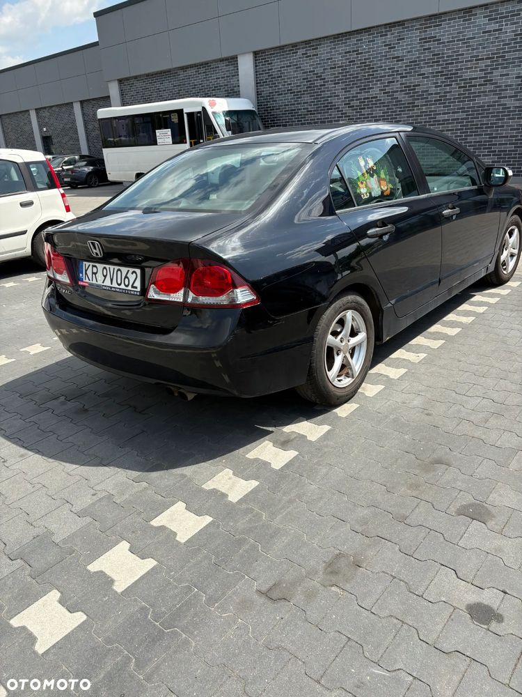 Honda Civic 1.8 Base - 3