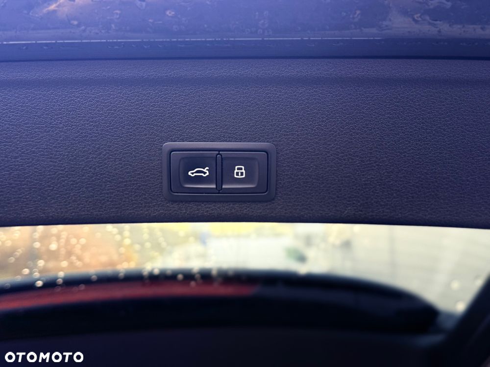 Audi A4 Allroad 2.0 TFSI S tronic - 36