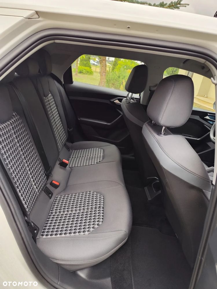Audi A1 Sportback 25 TFSI Advanced - 17
