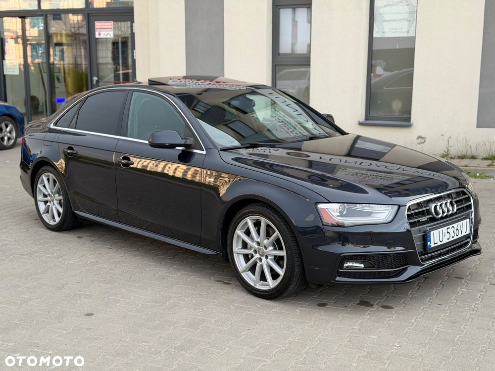 Audi A4 Limousine - 4