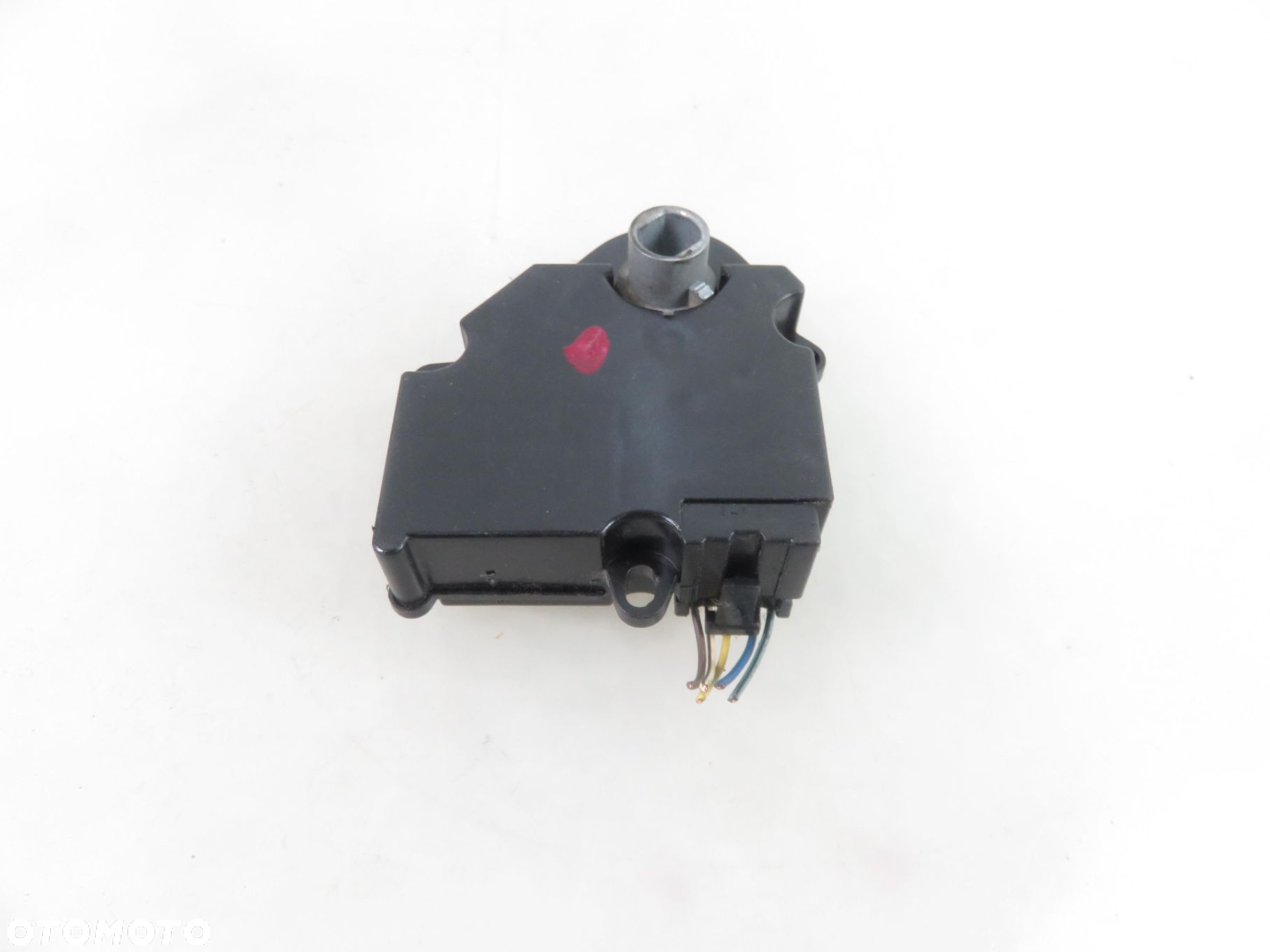 SILNICZEK KLAPKI NAWIEWU HUMMER H2 3BIH19E616FA - 3