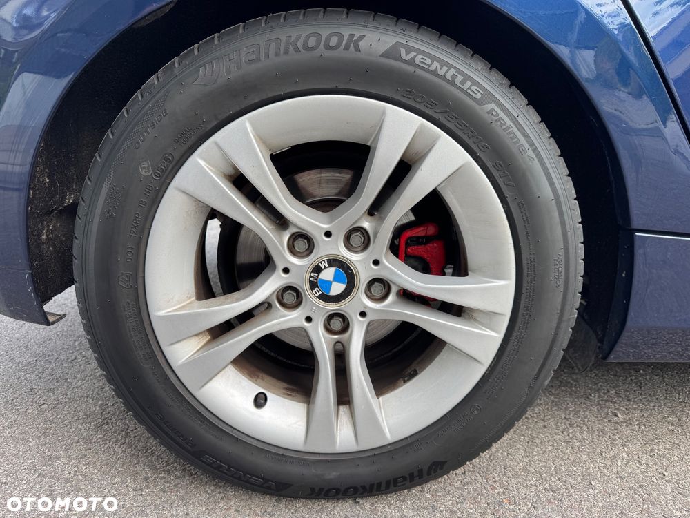 BMW Seria 1 116d - 13