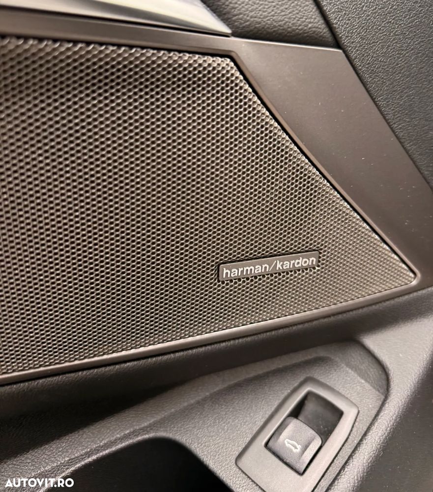 BMW M3 M340i xDrive - 16