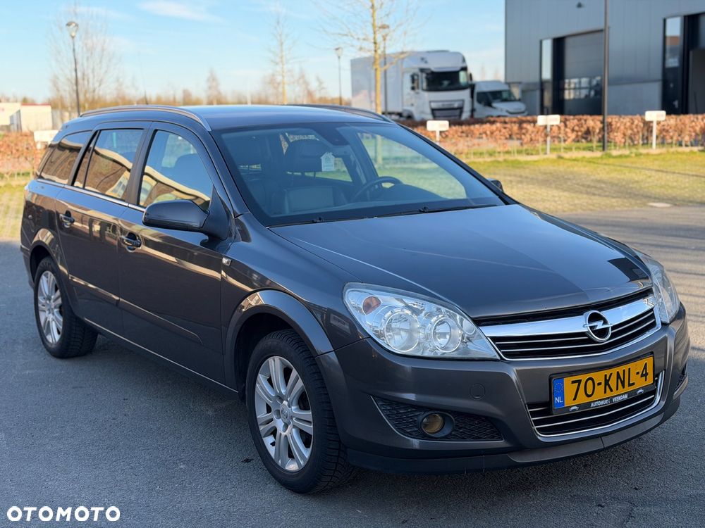 Opel Astra 1.6 Color Edition - 6