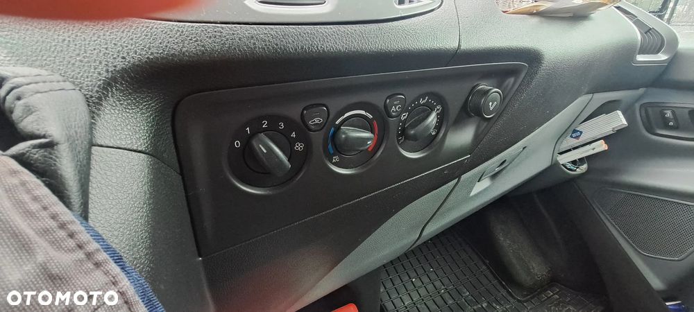 Ford Transit Custom - 6