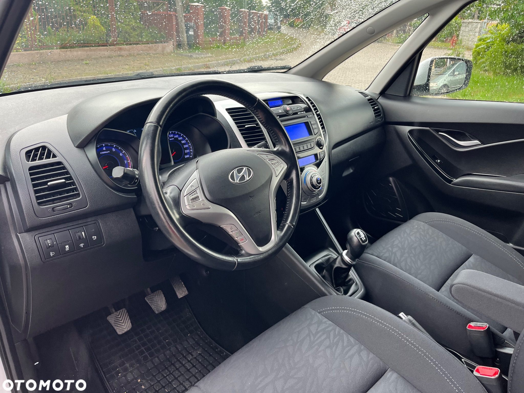 Hyundai ix20 1.4 blue Comfort - 11