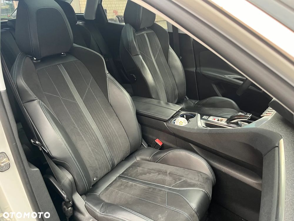 Peugeot 3008 - 11