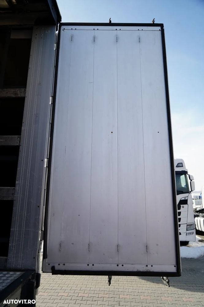 Schwarzmuller CORTINĂ / STANDARD / COȘ PENTRU PALEȚI / AXE SAF / - 14