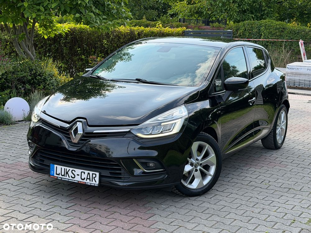 Renault Clio 1.2 16V 75 Limited - 36