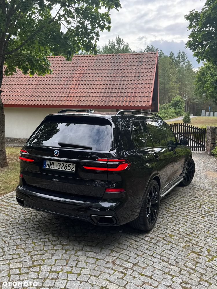 BMW X7 xDrive40i - 13
