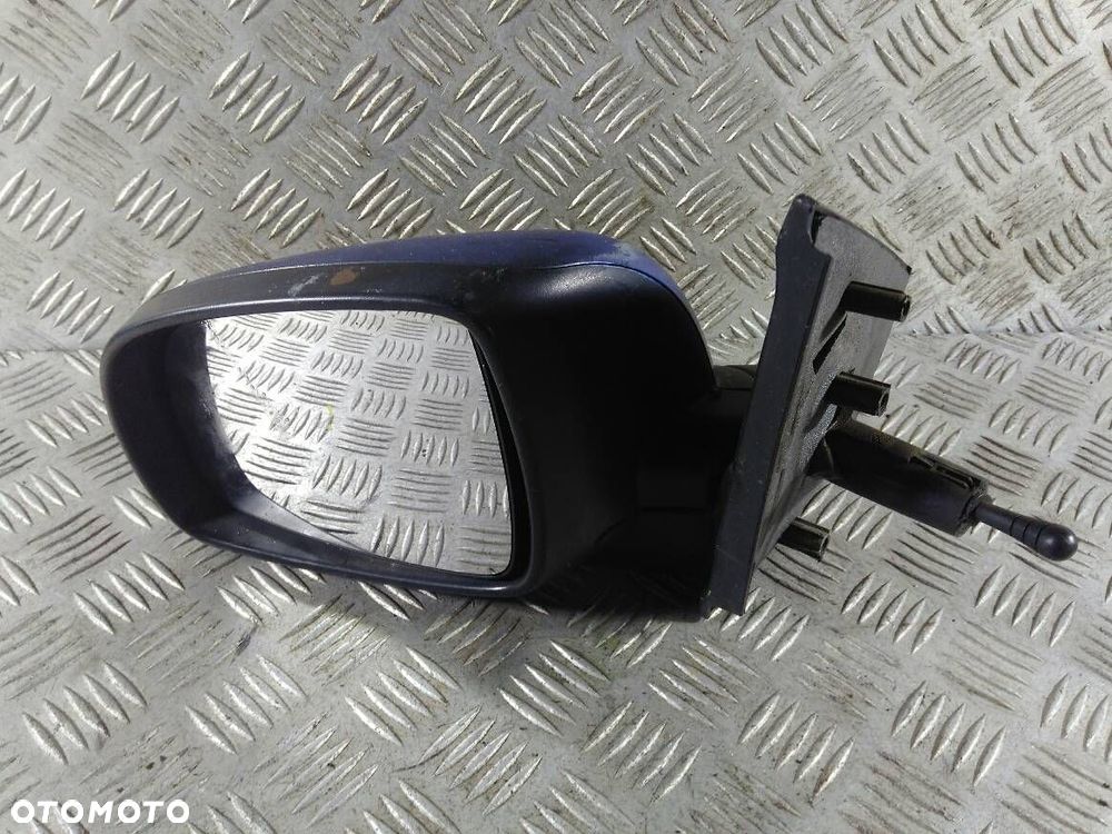 LUSTERKO LEWE NISSAN NOTE - 1