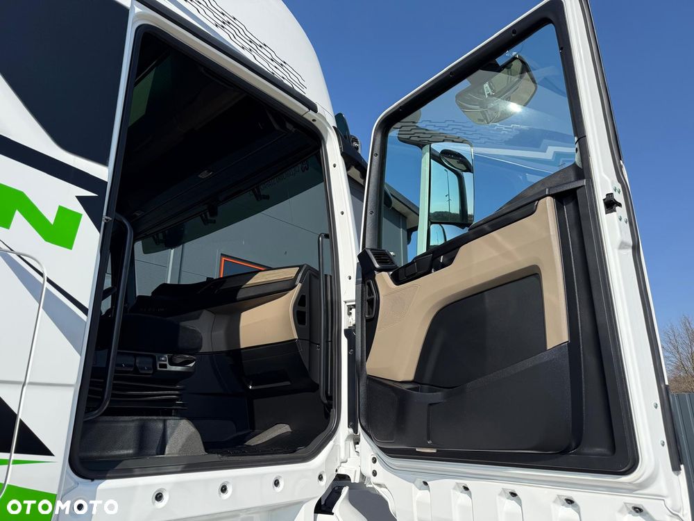 MAN TGX 26.510 chłodnia multitemperatura // 21 Epal // kabina XXL // Nowy model // 2 x łóżko // Carier Supra 950 Mt // E6 // 6x2 // kühlkoffer, refrigerated box, fridge - 22