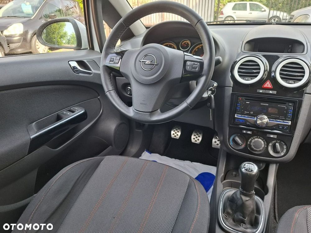Opel Corsa 1.4 16V Color Elegance - 8
