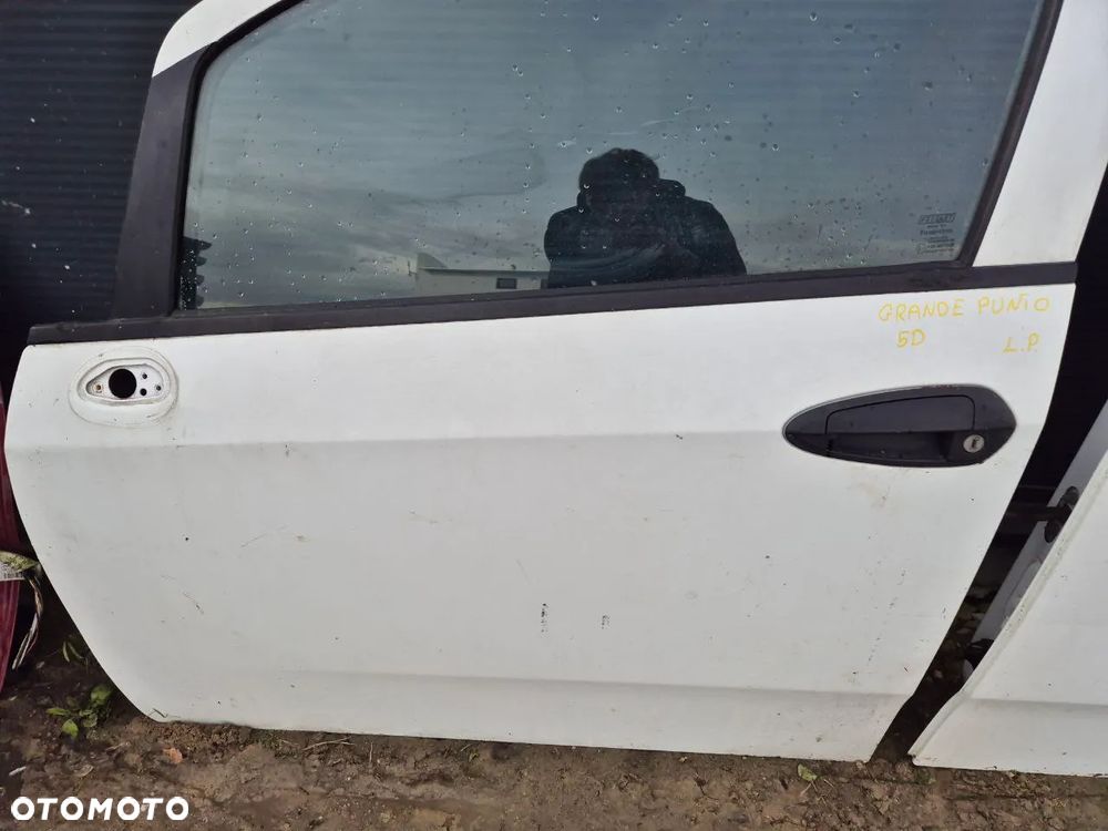 DRZWI FIAT GRANDE PUNTO 5D - 4