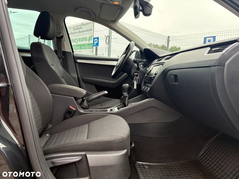 Skoda Octavia 1.4 TSI Style - 25