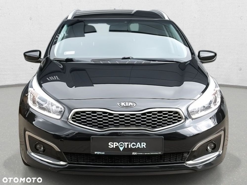 Kia Ceed - 3