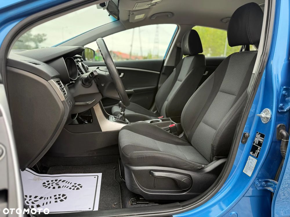 Hyundai i30 1.4 Comfort - 24