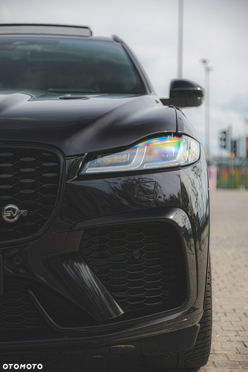 Jaguar F-Pace - 14
