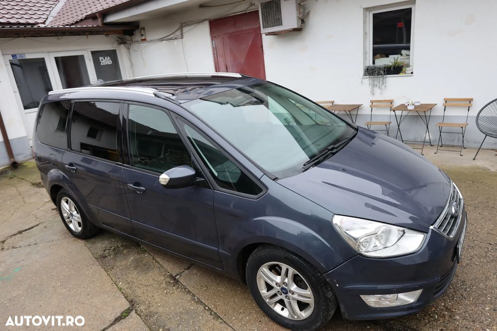 Ford Galaxy 2.0 TDCi Powershift Titanium - 4