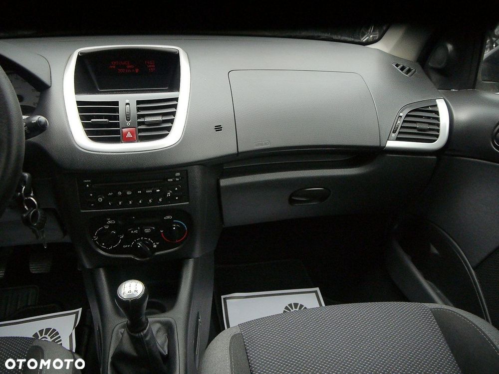Peugeot 206 plus 60 Generation - 22