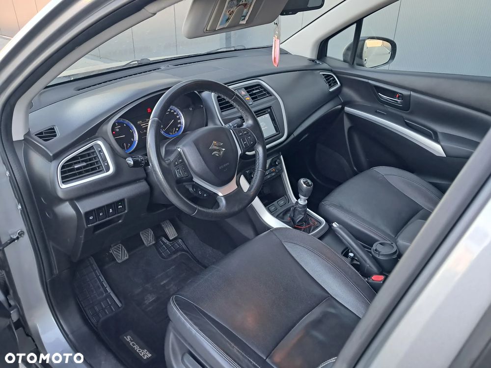 Suzuki SX4 S-Cross 1.6 DDiS Comfort - 2