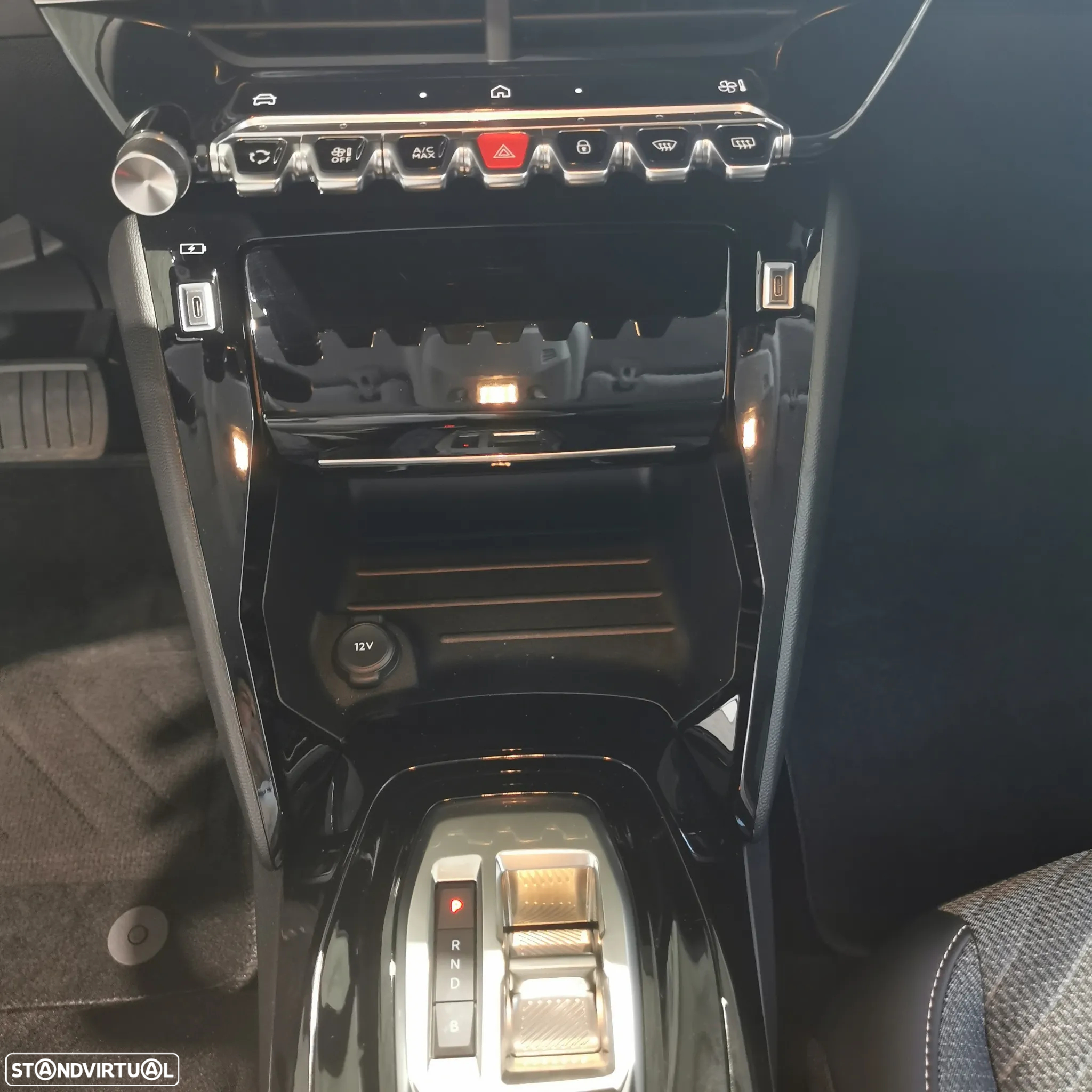 Peugeot e-208 51 kWh Allure - 14