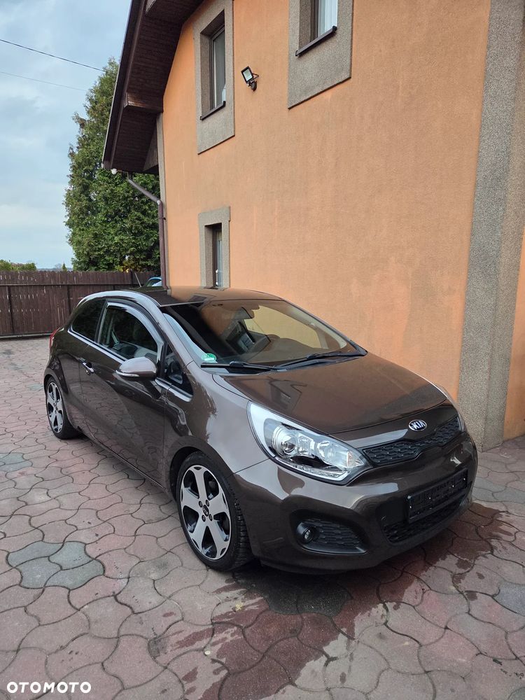 Kia Rio 1.2 XL - 38