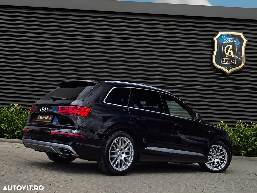 Audi Q7 - 12