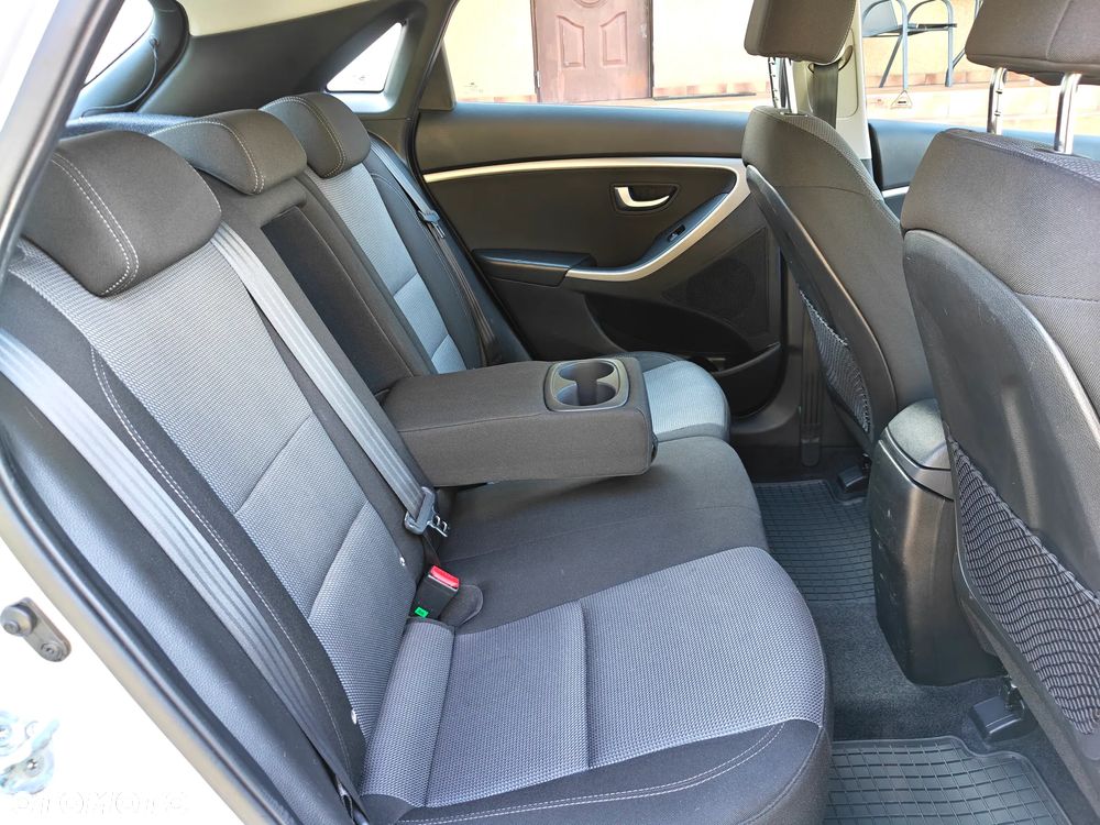 Hyundai i30 - 28