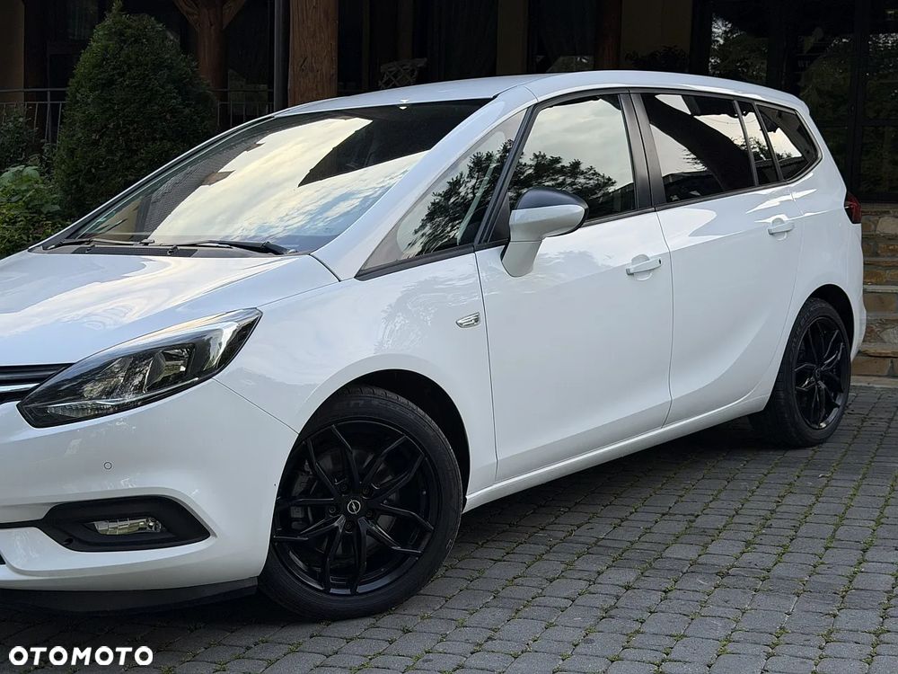 Opel Zafira 2.0 D (CDTI) Automatik Innovation - 18
