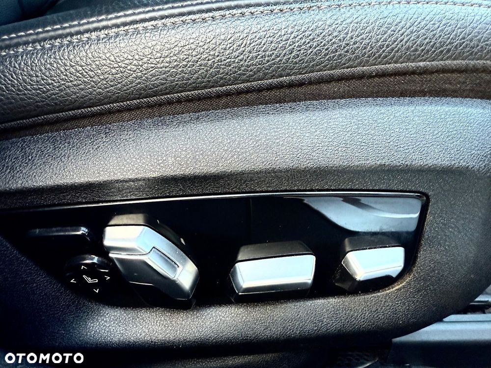 BMW Seria 7 730d xDrive sport - 14