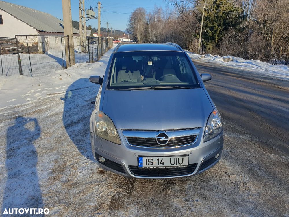 Opel Zafira 1.9 CDTI Cosmo - 2