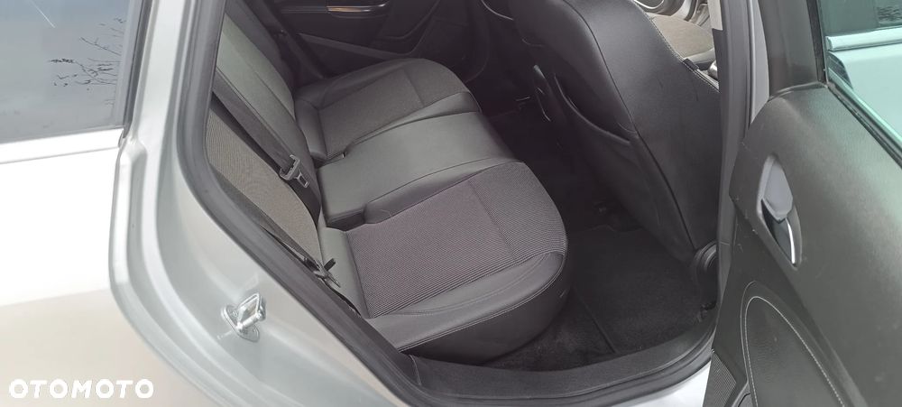 Opel Astra IV 1.4 T Cosmo - 8