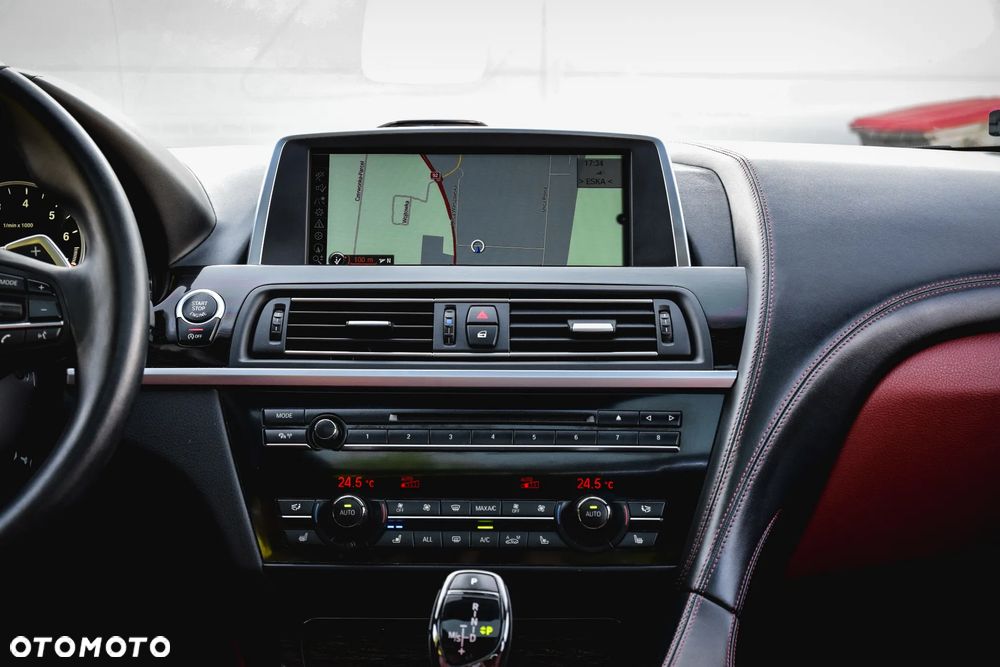 BMW Seria 6 650i xDrive - 30