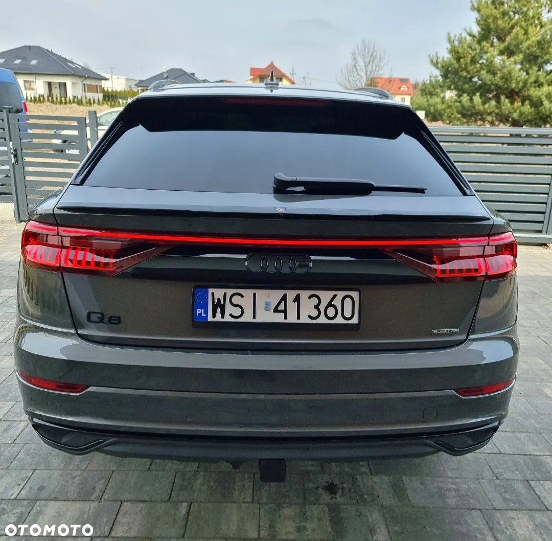 Audi Q8 55 TFSI quattro tiptronic - 8