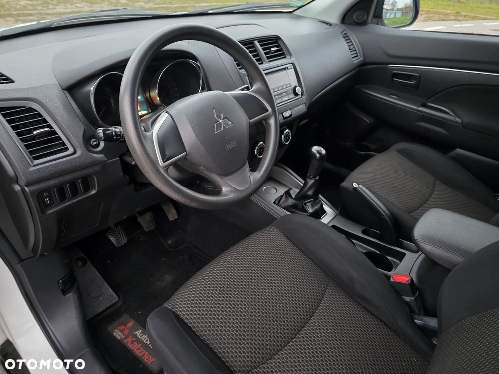 Mitsubishi ASX 1.6 2WD Comfort Edition - 17