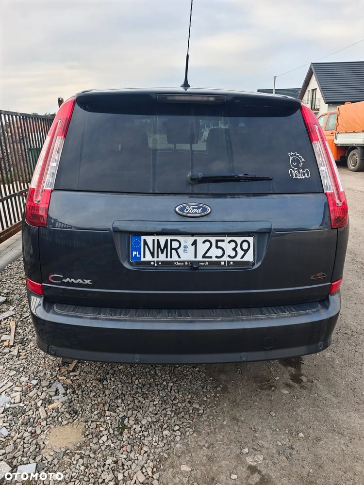 Ford C-MAX - 12