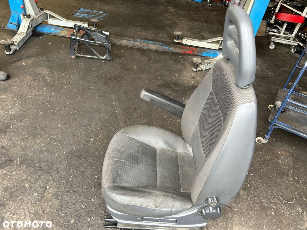 JUMPER DUCATO III 06- FOTEL KIEROWCY - 1