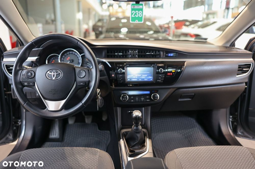 Toyota Corolla - 6