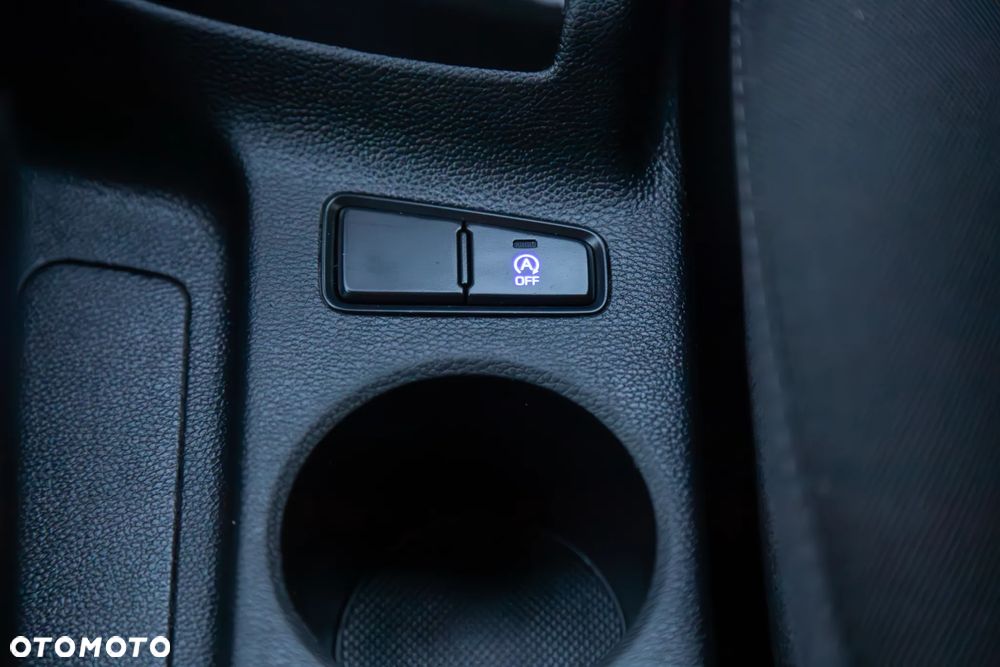 Hyundai i20 1.2 BlueDrive Classic + - 24