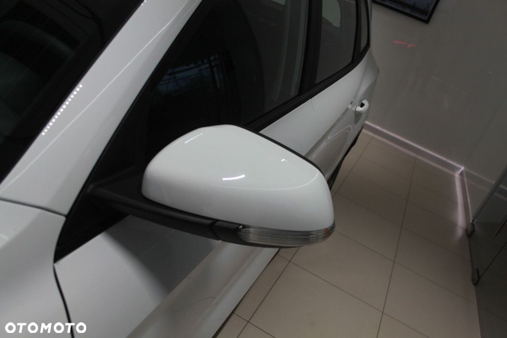 MG ZS Hybrid+ - 30