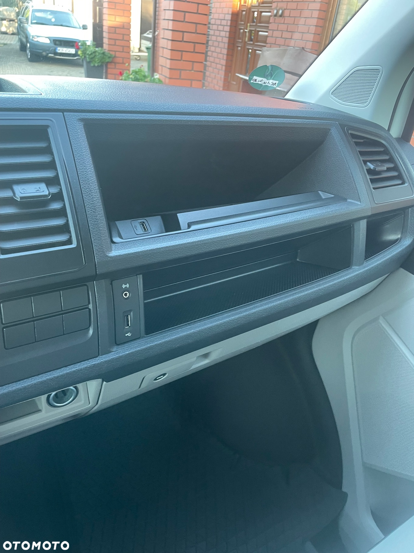 Volkswagen Transporter - 20