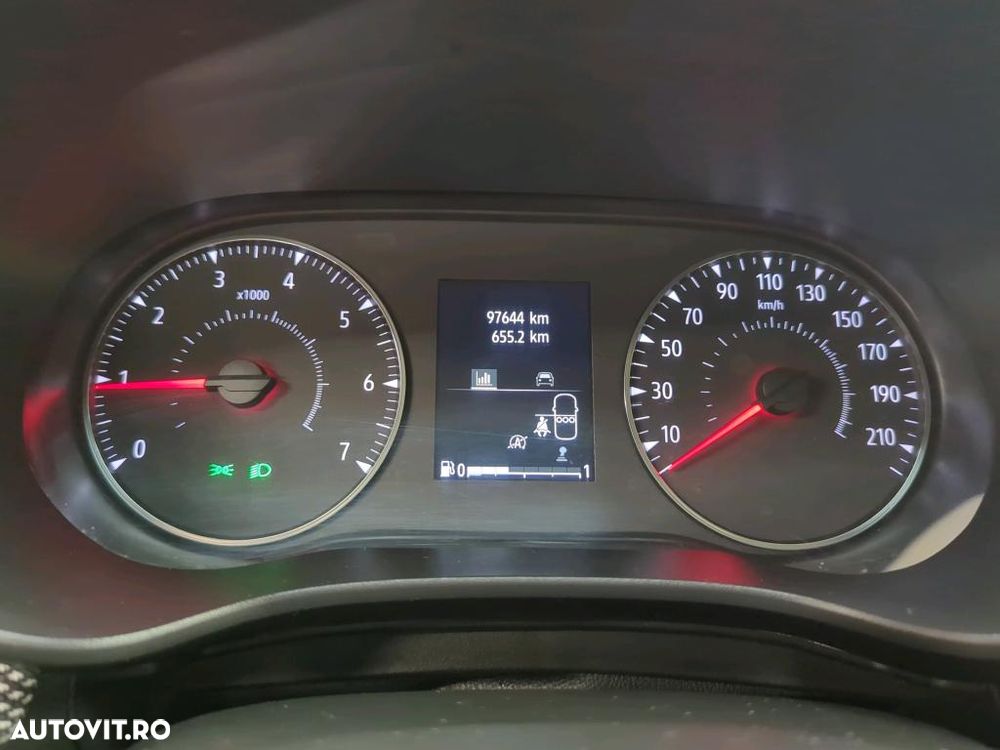 Dacia Sandero Stepway TCe 90 MT6 Comfort - 3